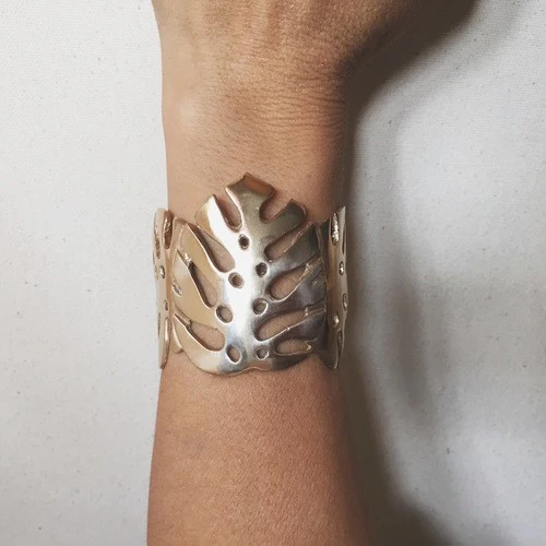 Monstera Cuff