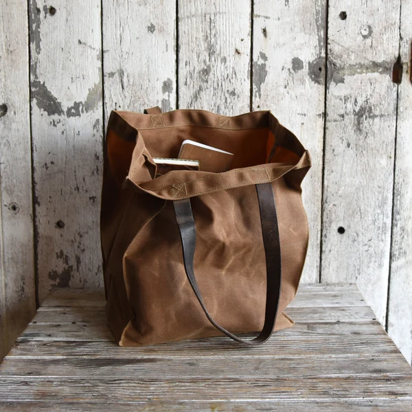 Peg & Awl Marlowe Carryall