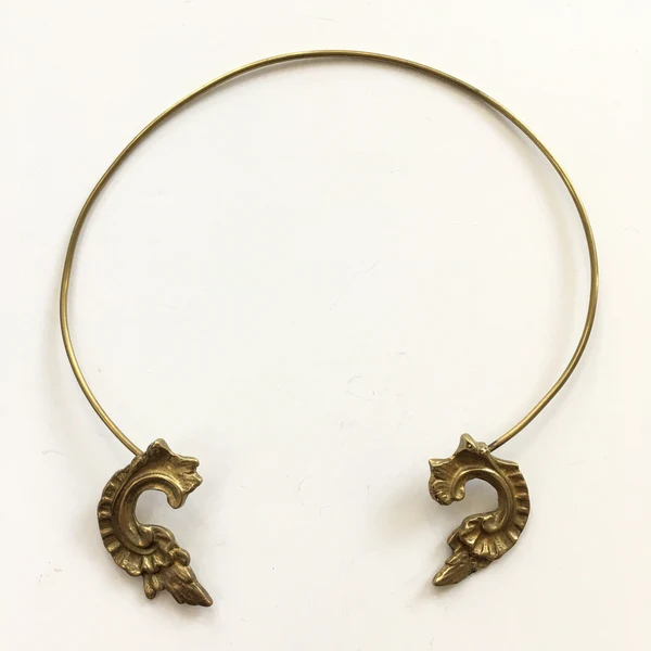 Large Collarbone Necklace